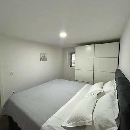 Apartment Borozan *
